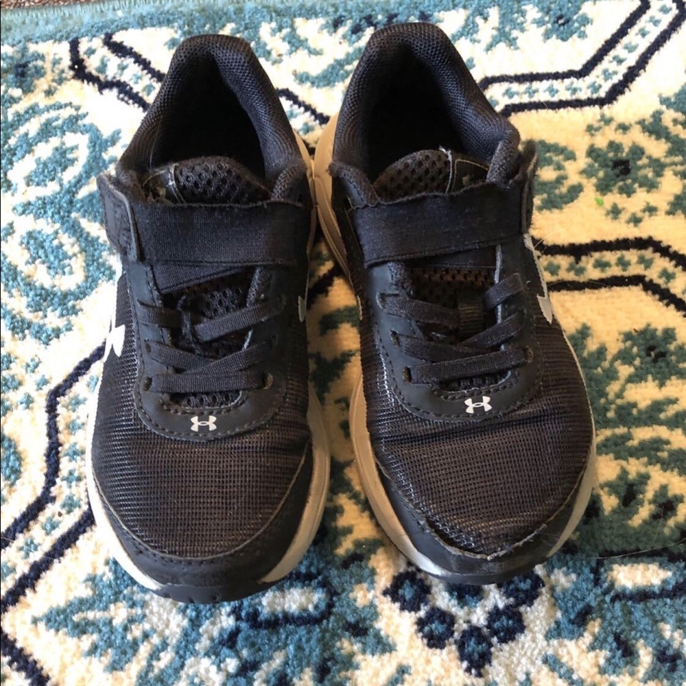 Boys under armour shoes
